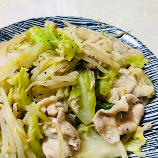 キャベツと豚肉のさっぱり蒸し